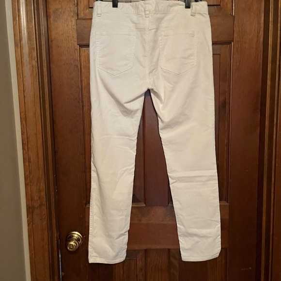 Vineyard vines cream colored corduroy pant - Picture 2 of 3